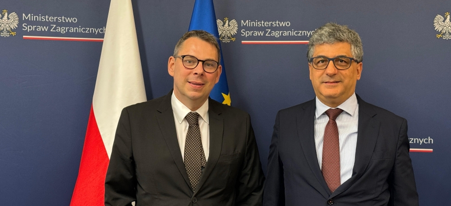 Embajador de Colombia en Polonia, Assad José Játer Peña, sostuvo un encuentro con Subsecretario de Estado del Ministerio de Relaciones Exteriores de Polonia, Jakub Wiśniewski