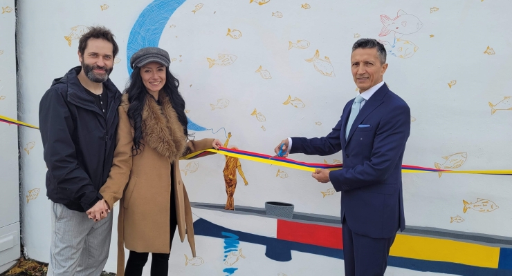 Colombia y Polonia conmemoran 90 años de relaciones diplomáticas con la elaboración de un mural en Varsovia
