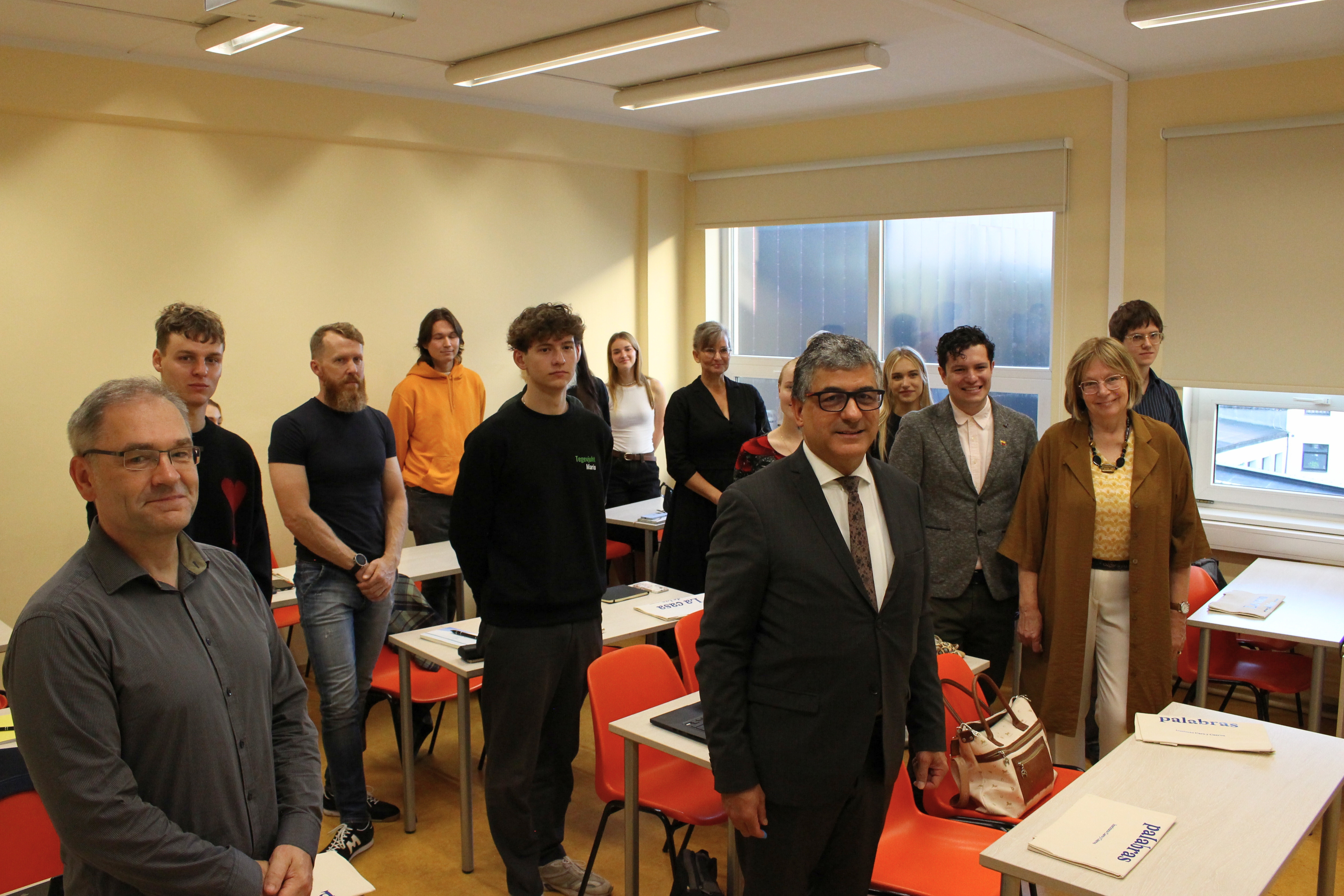 Estudiantes estonios comienzan a aprender español
