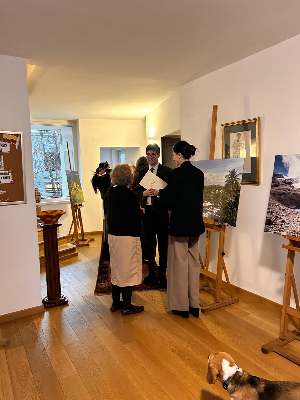 Open Day en la Embajada de Colombia conectó a visitantes polacos con la cultura del país