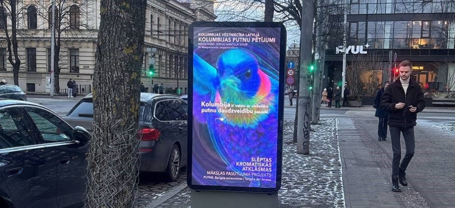 Colombia lleva su biodiversidad a Riga en una muestra cultural que fortalece lazos con Letonia