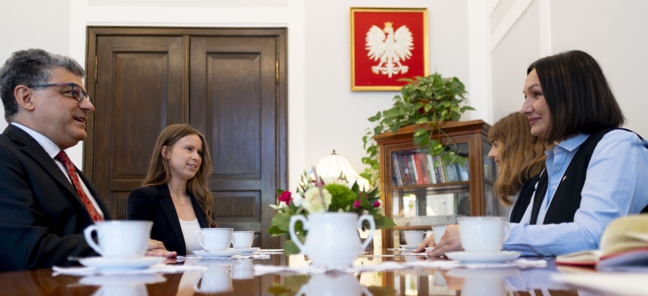Embajador de Colombia para Polonia se reúne con la Vicemariscal del Sejm