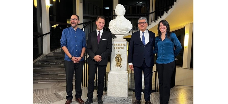 La Música Clásica Colombiana brilla en Polonia: Conciertos del Dr. Andrés Jaramillo fortalecen los vínculos culturales entre los dos países