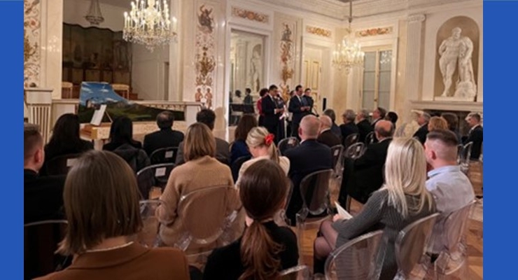 La Embajada de Colombia en Polonia celebró el día de las Velitas con Música Ficta