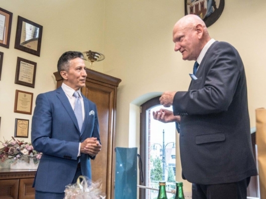 Embajador Javier Higuera visitó Torun para participar en el Welconomy Forum y reunirse con el Vicemariscal de Cuyavia y Pomerania y el Alcalde